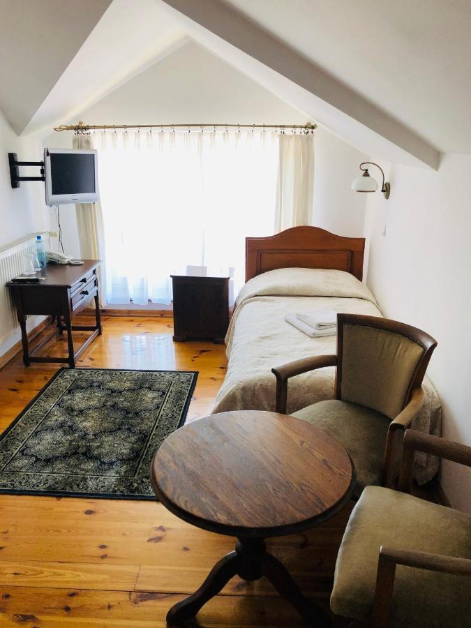 Hotel Mateo Stopnica ภายนอก รูปภาพ